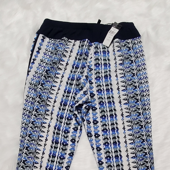 Bcbgmaxazria Ankle pant SZ M - Picture 2 of 8